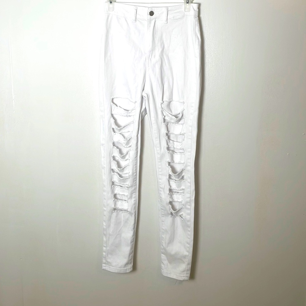 SHEIN white tall slant ripped skinny jeans size small